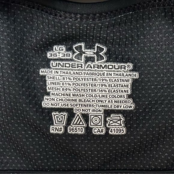 Under Armour Black Crossback Sports Bra Size L (36-38) - Picture 4 of 4